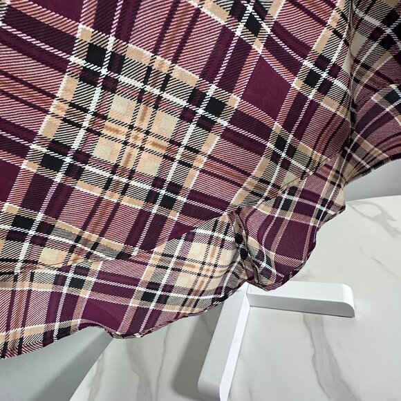 Hi-Lo Plaid Tunic Top - Picture 7 of 7